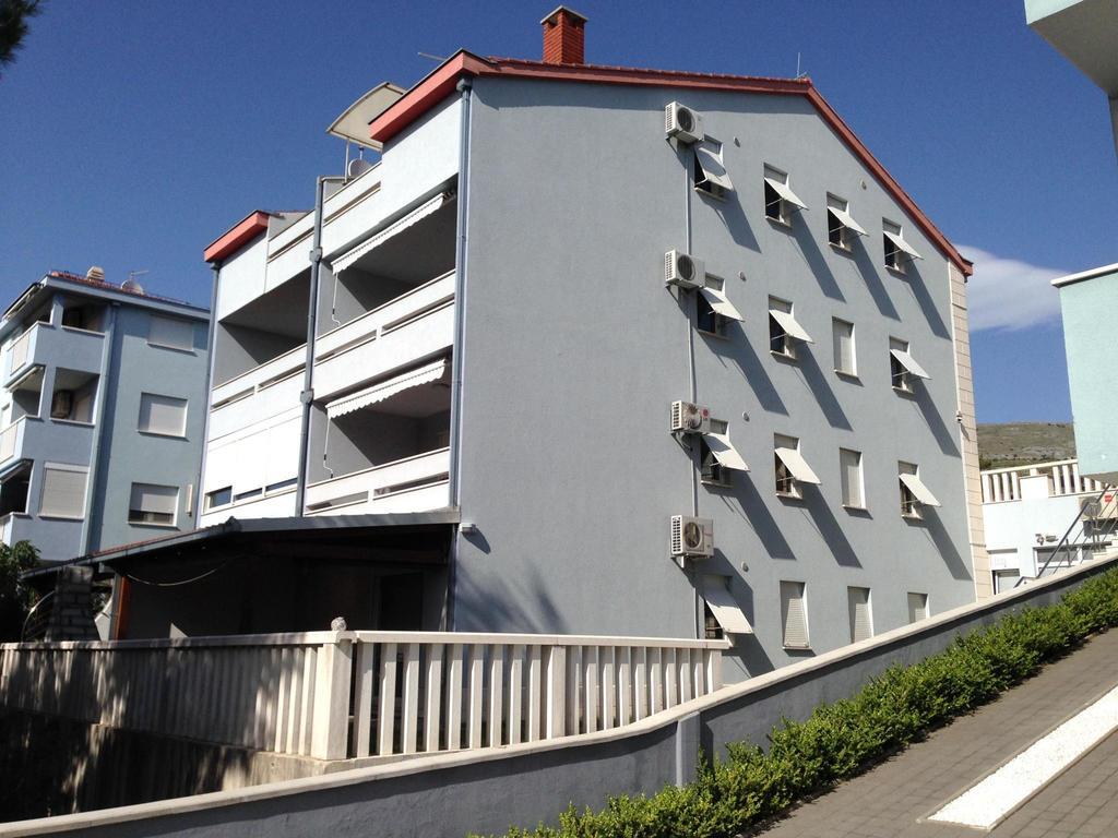Kristian Apartments Podstrana Esterno foto